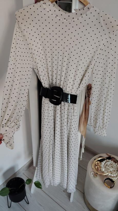 Bodkované šaty, reserved,s