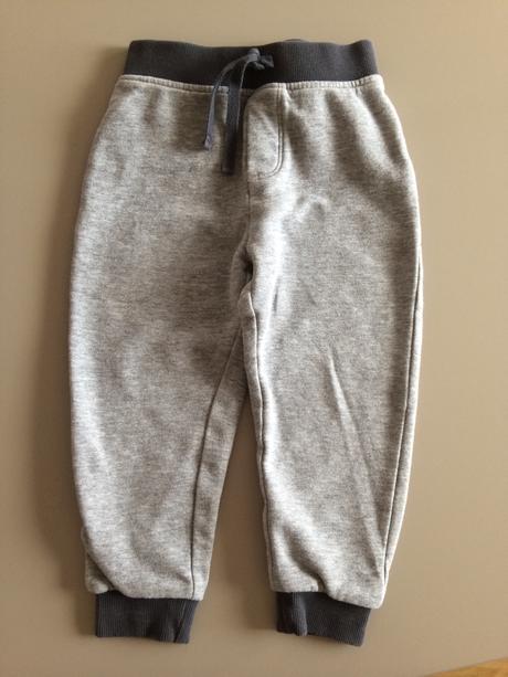 3 teplaky a mikina 86-92, 86–98