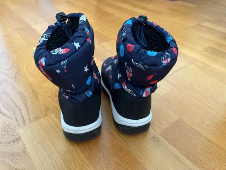 Detske snehule 32, 32