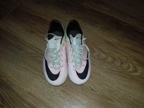 Kopačky nike cena s poštou, nike,36