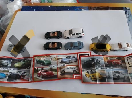 Kinder hracky,figurky, 