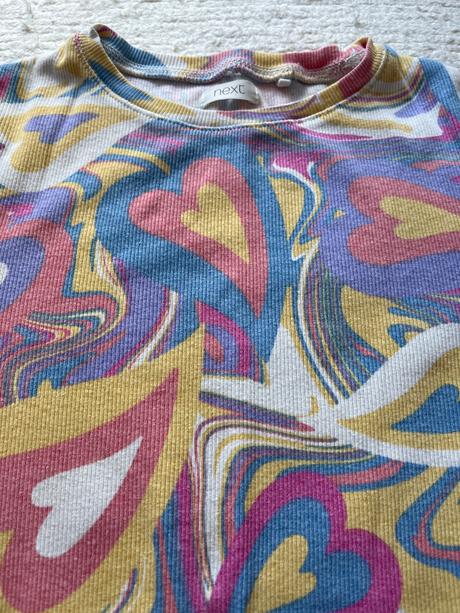 Tricko next, next,140