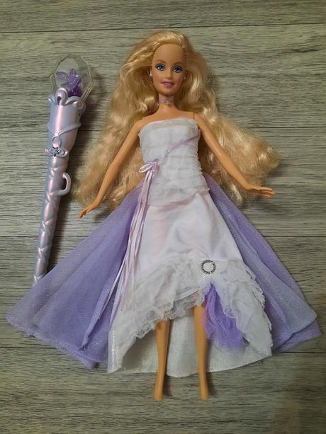 Barbie annika kouzlo pegasu,