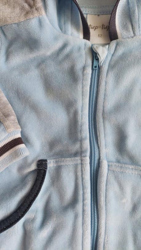 Krasna velurova supravka pingu, tup tup,62