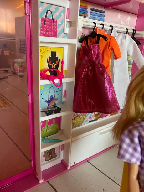 Barbie satnik dračik, 