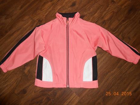 Prechodná bundička, 104