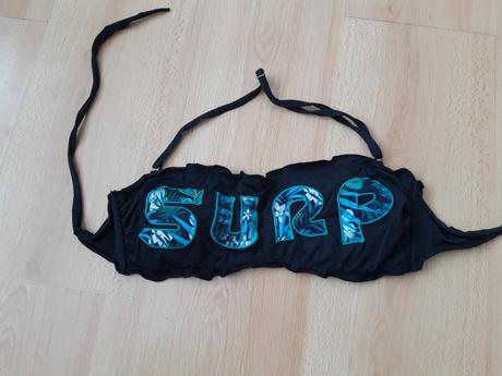 Zaujímavé dvojdielné plavky č. s, s