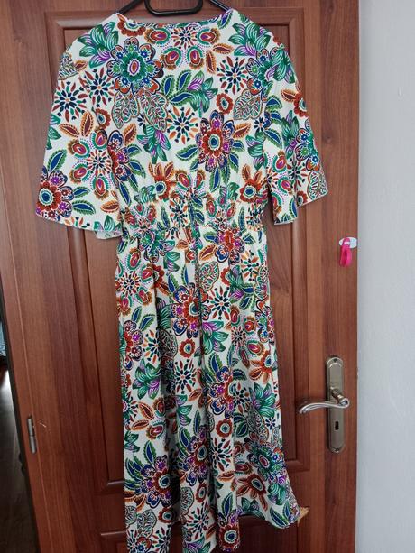 Vzorované ľahké letné šaty, l