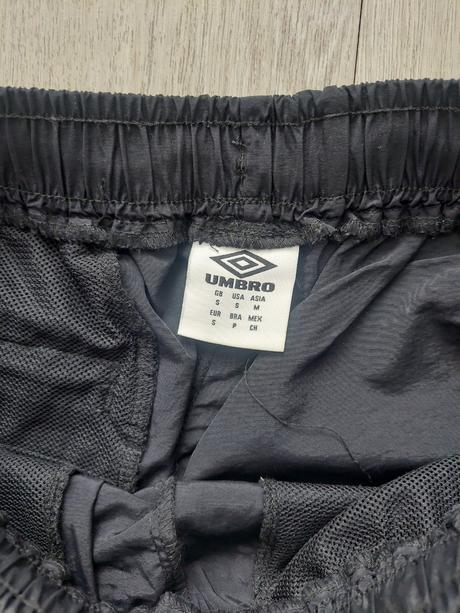 Šuštak nohavice, teplaky, umbro,s