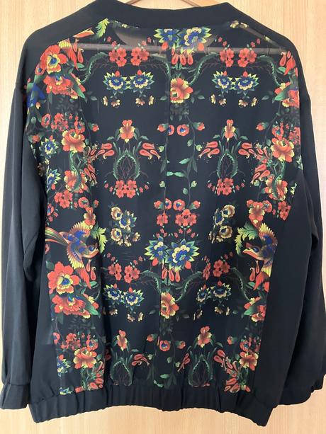 Blúzka s transparentnými rukávmi, m