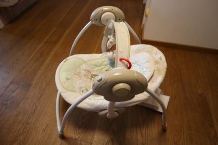 Hudobné hojdacie lehátko, 