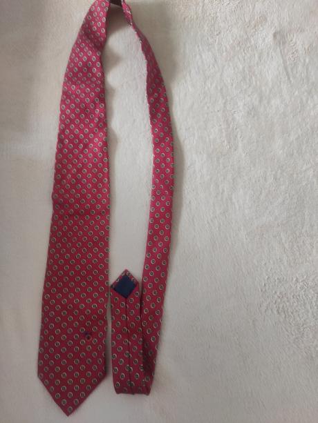Pánske značkové kravaty, 