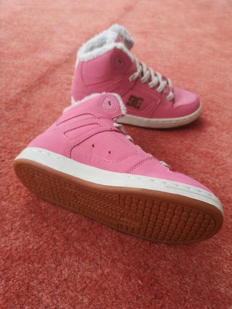 Dc dievčenské zateplené topánky veľkosť 33,5, dc,33 / 34