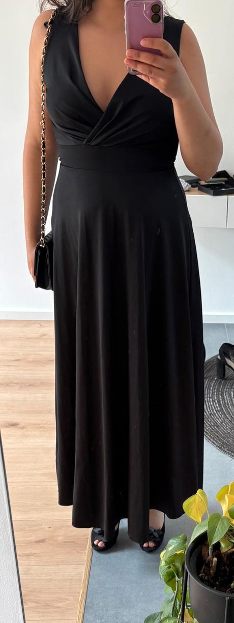 Spoločenské šaty, 