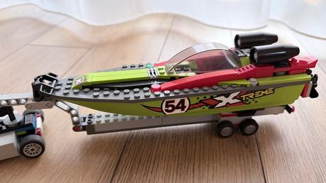 Lego city 60254 - transportér lode, 