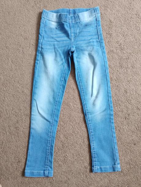 Rôzne dievčenské rifle 122, 122