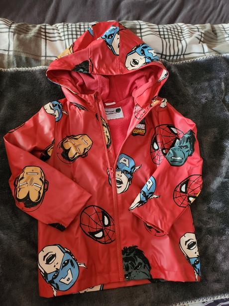 Nepremokavy novy kabat, f&f,122