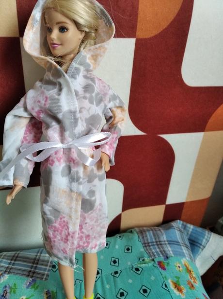 Barbie oblečenie,