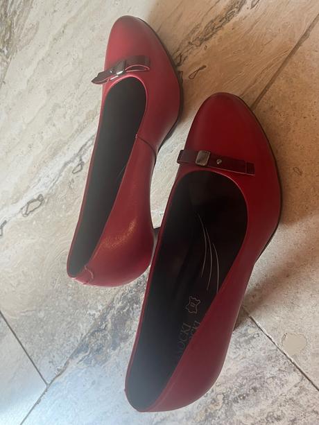 Červené kožené lodičky 37, lasocki,37