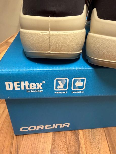 Snehule cortina, humanic,39