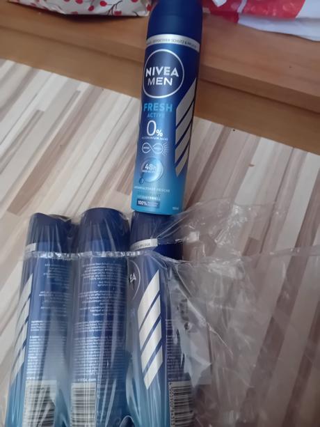 Pansky deo spray nivea, 