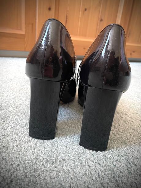 Lakované topánky na podpätku, 40