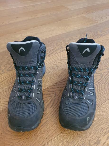 Turisticke topanky, 41