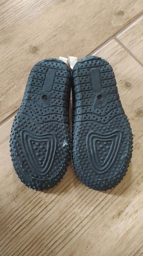 Topánky do vody 22, loap,22