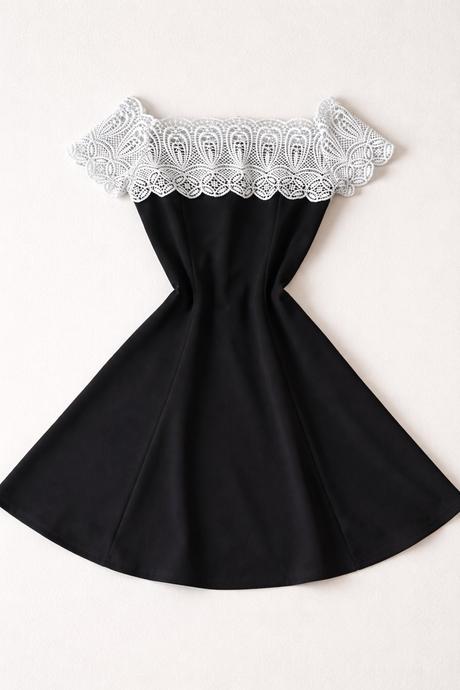 Elegantné čierne šaty, s