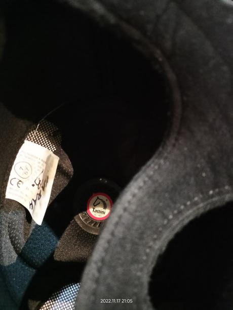 Jazdecká prilba tattini, tattini