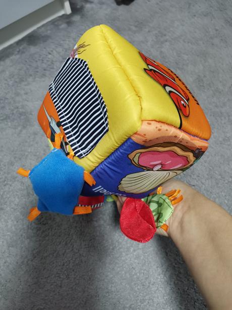 Interaktívna kocka,