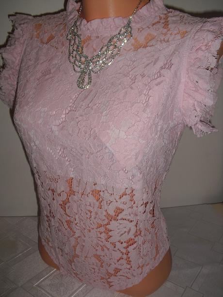 Romanticke body s perlickou, m