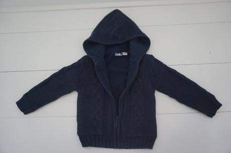 Krásny teplučký podšitý svetrík, lupilu,86