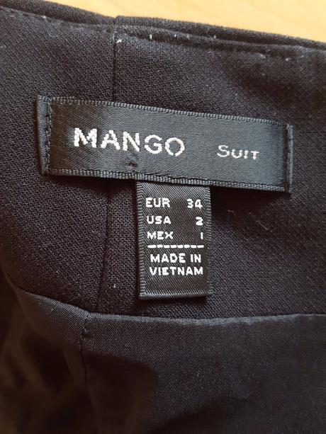 Cierna sukna, mango,34