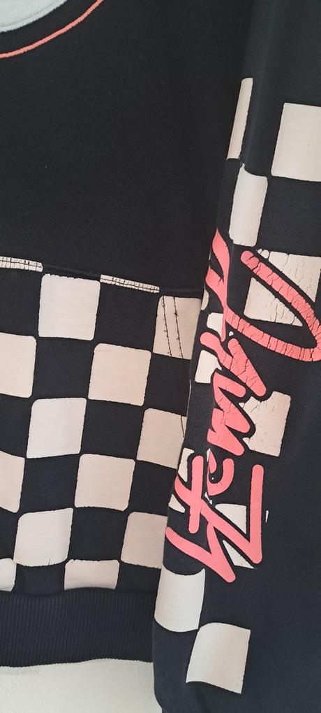 Merch lisa &lena, s