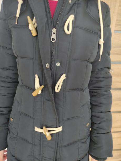 Tmavomodry kabat, kenvelo,s