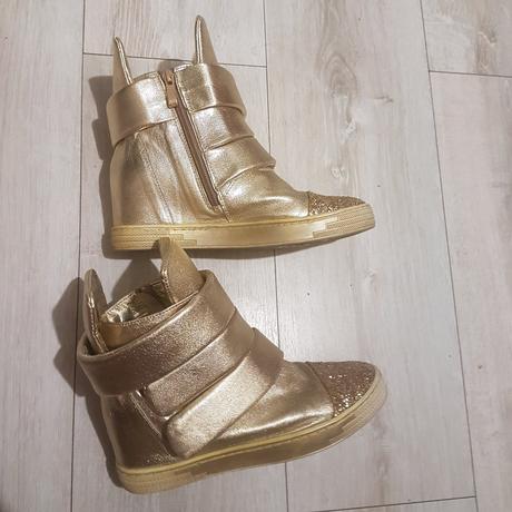 Tenisky koźene 38 číslo bez poskodenia, 38