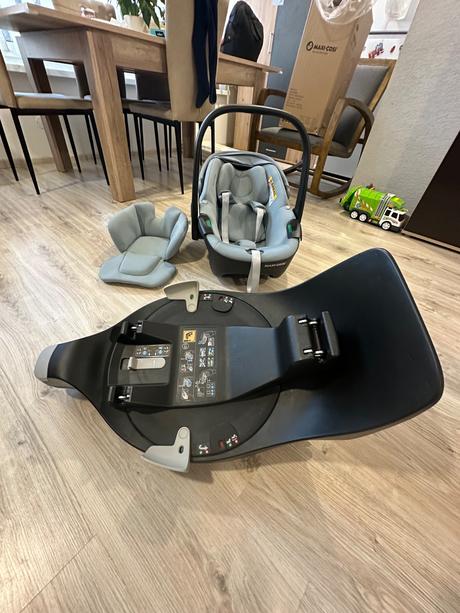 Maxi-cosi pebble360 pro + základňa isofix fami, maxi cosi