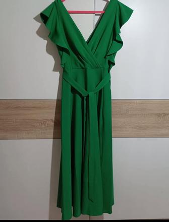 Spoločenské šaty, 42