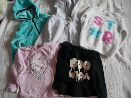 Balík mikín a svetríka, 86–98