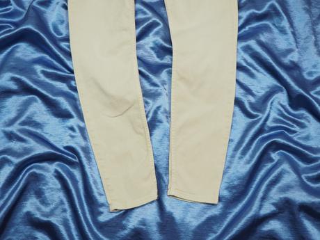 Luxusné béžové rifle closed, m