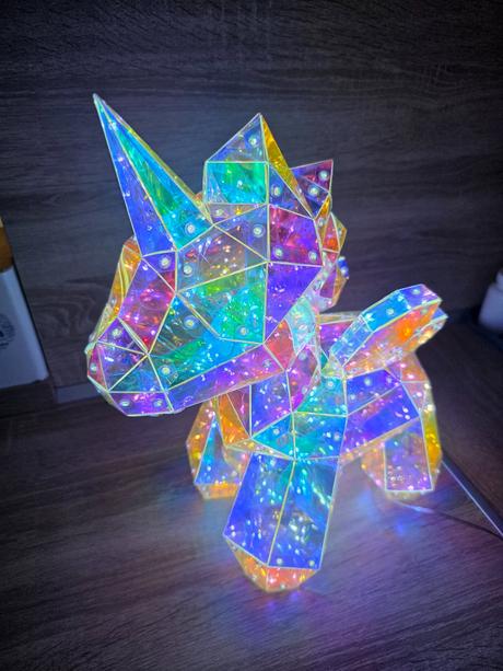 Led svietiaci jednorožec,