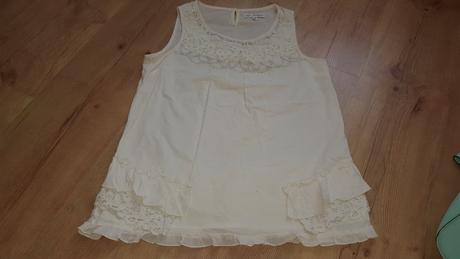 Krásna blúzka s výšivkou, marks & spencer,152