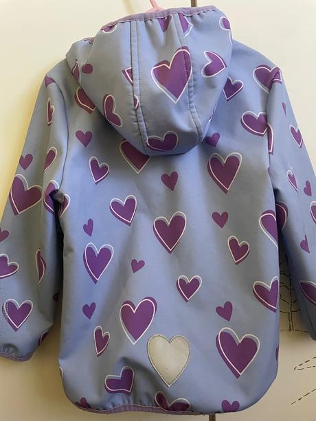 Prechodná bunda, 104