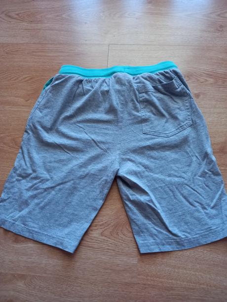 Kratasy 146/152, pepperts,146