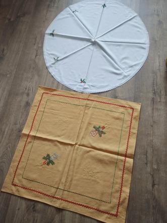 2ks vianočné obrusy, 