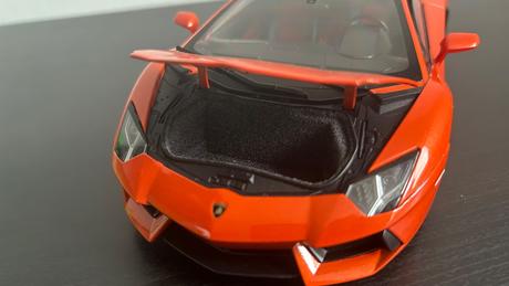 Lamborghini aventador 1/18 welly nex,