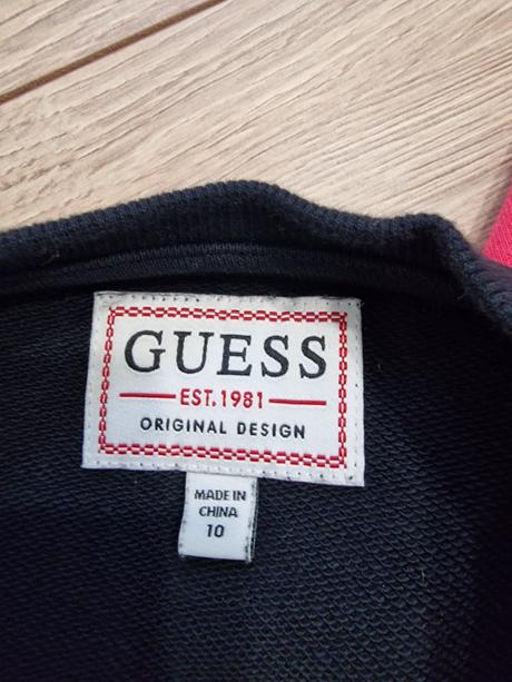 Mikina guess, guess,140