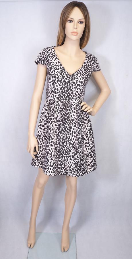 Kvalitné elegantné šaty portmans, 36