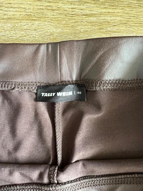 Legíny tally weijl 40, tally weijl,40